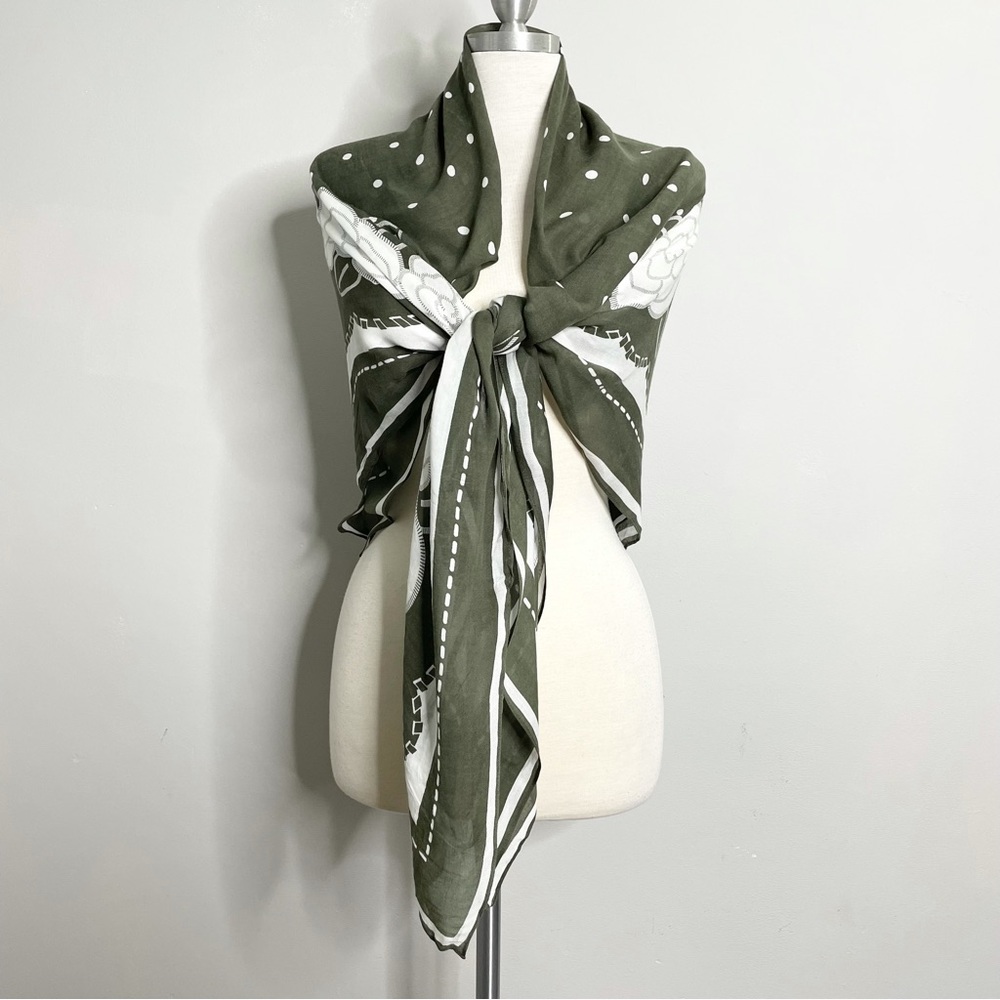 ANNE FONTAINE Adrian Scarf Floral Bamboo & Silk Stole - Picture 4 of 11